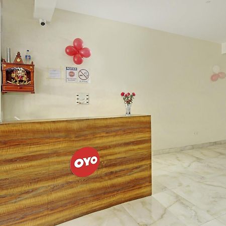 Hotel O A.K Palace 뉴델리 외부 사진