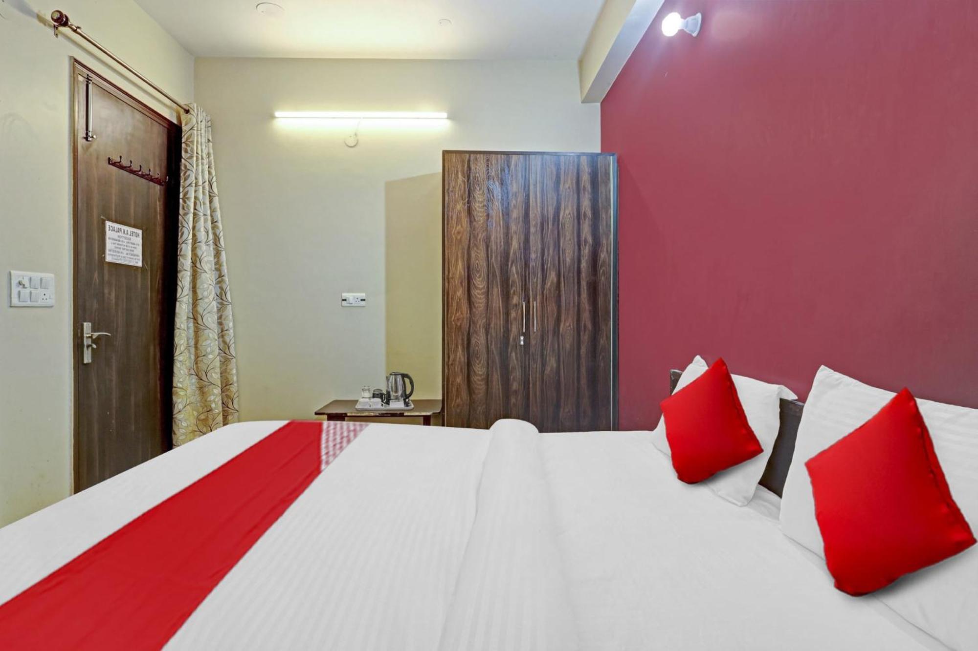 Hotel O A.K Palace 뉴델리 외부 사진