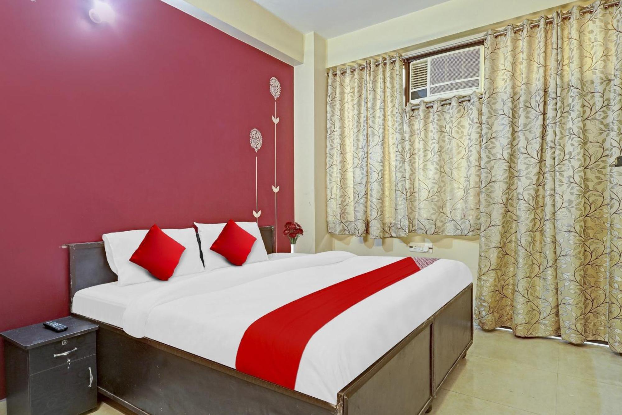 Hotel O A.K Palace 뉴델리 외부 사진