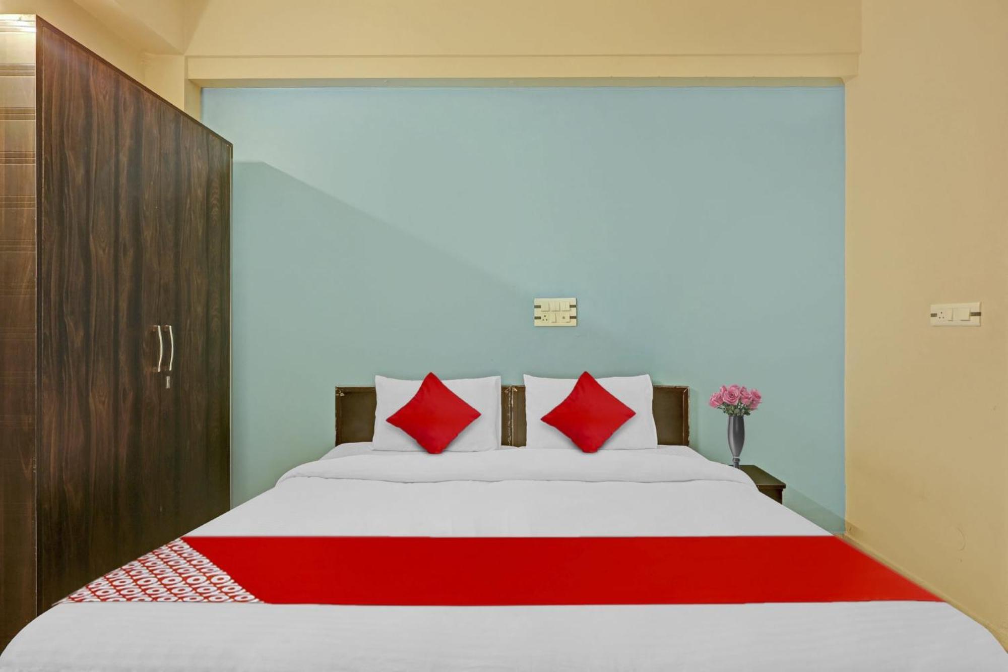 Hotel O A.K Palace 뉴델리 외부 사진