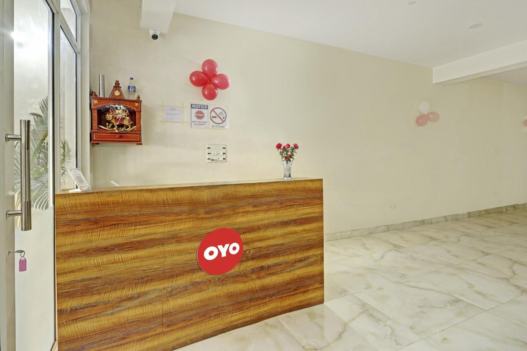 Hotel O A.K Palace 뉴델리 외부 사진